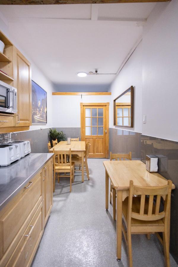 Auberge de jeunesse De La Paix Ville de Québec