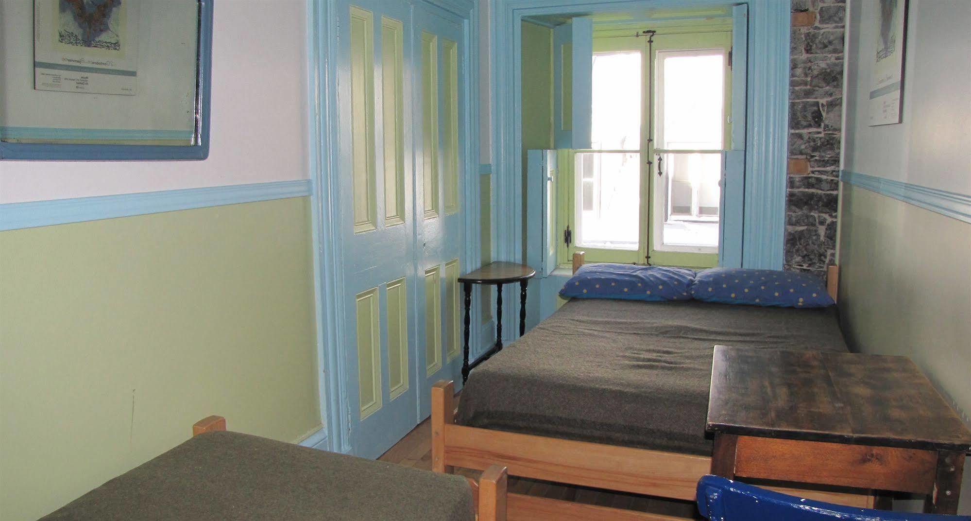 Auberge de jeunesse De La Paix *